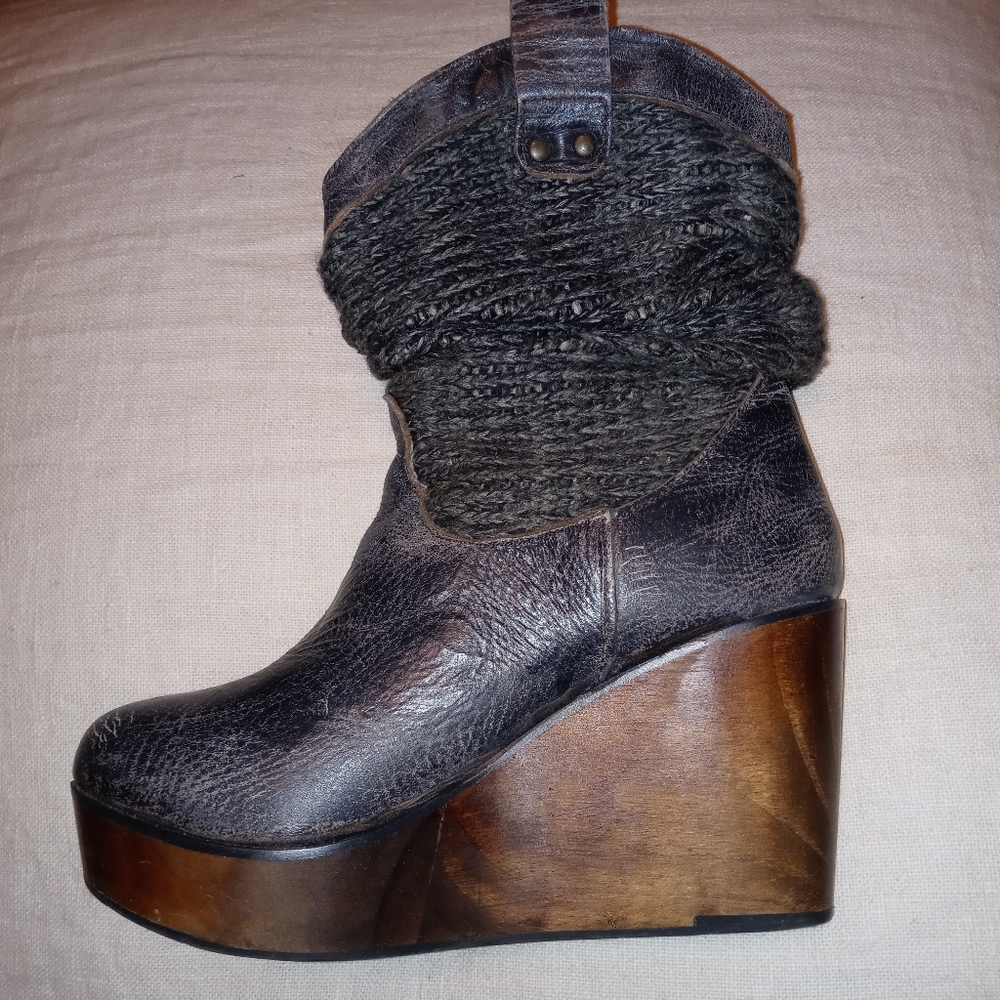 Cute slouchy wedge boots